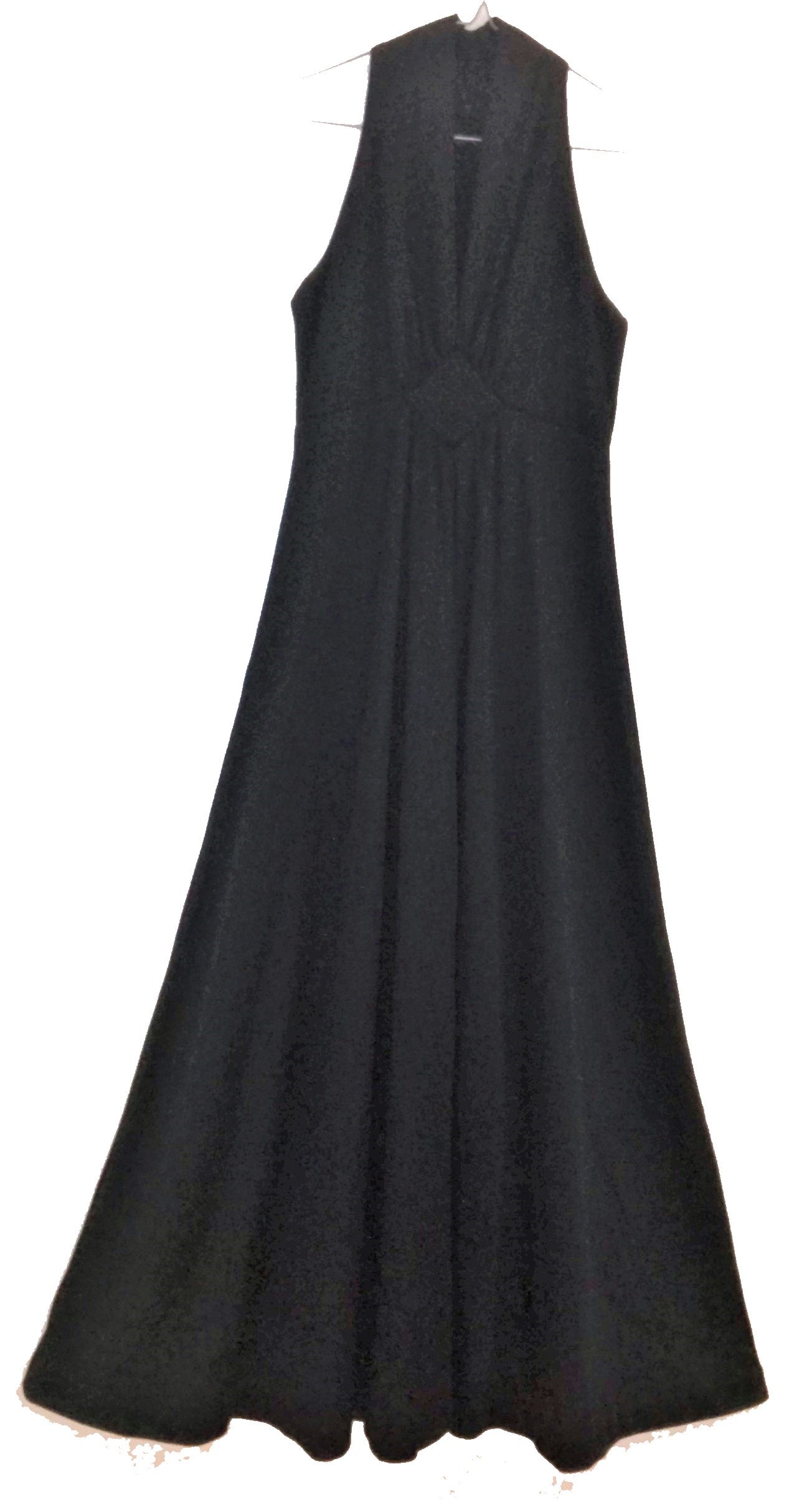 XL19- Black xtra long dress 32C/29W