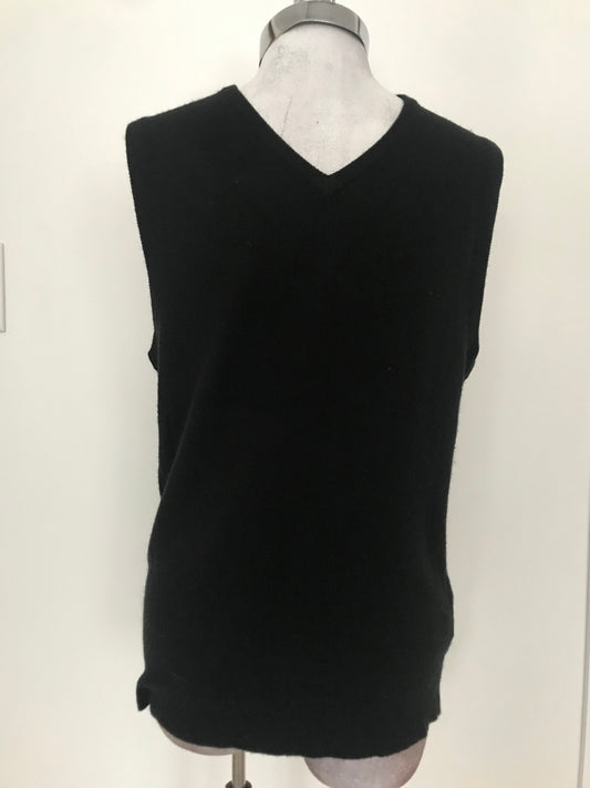 SV14-Black sweater vest 38C