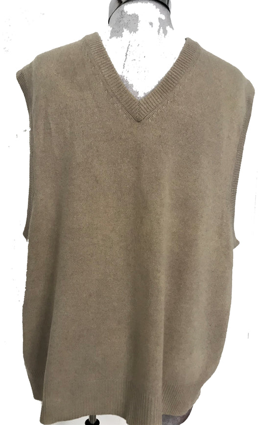 SV17- Cream wool vest 46C