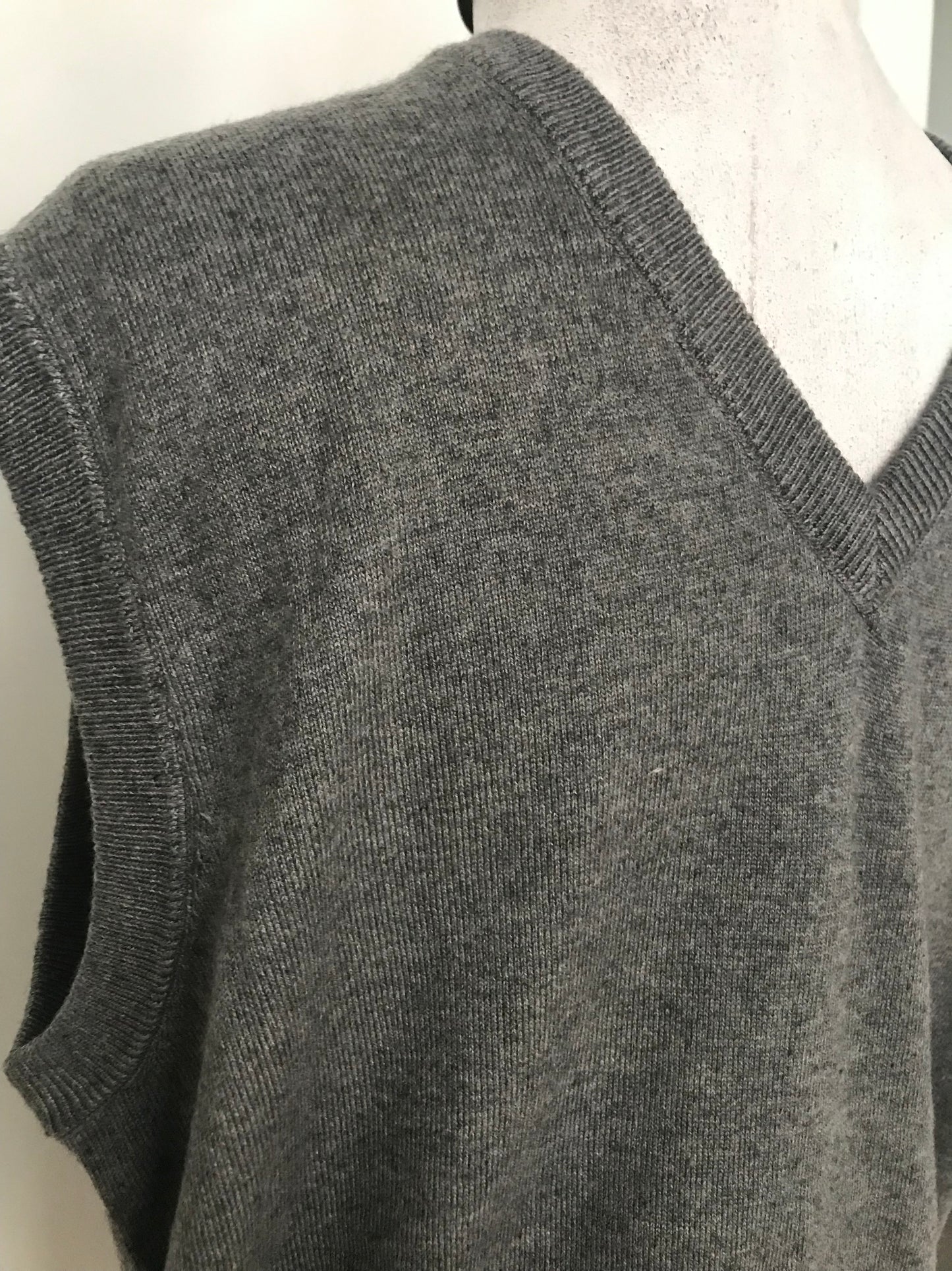 SV19- Grey Vest 42C