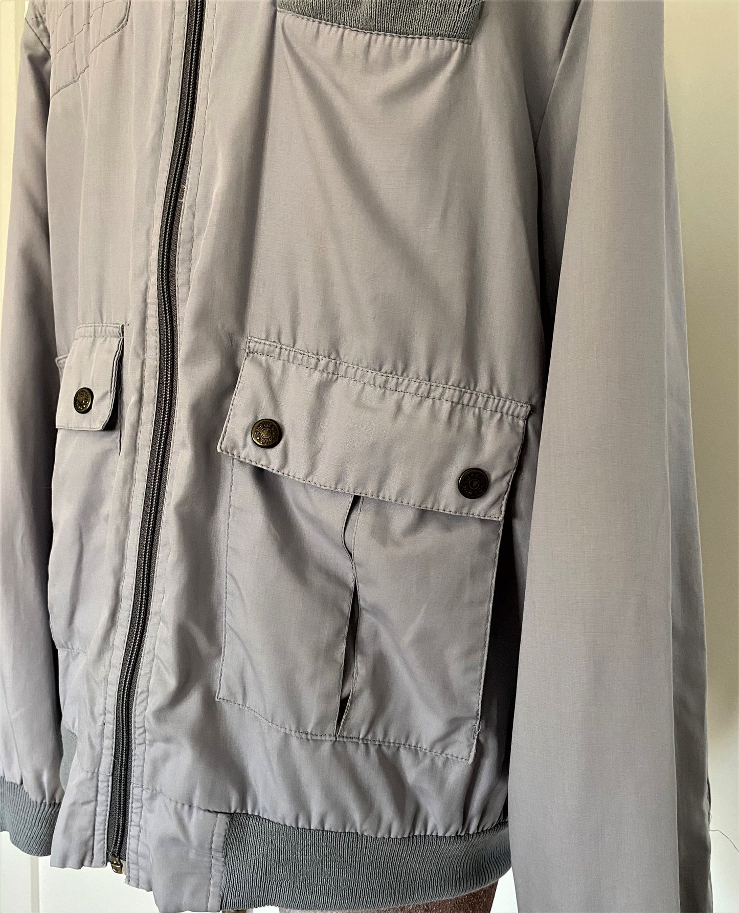 MLJ15- Lt. Grey jacket 42C