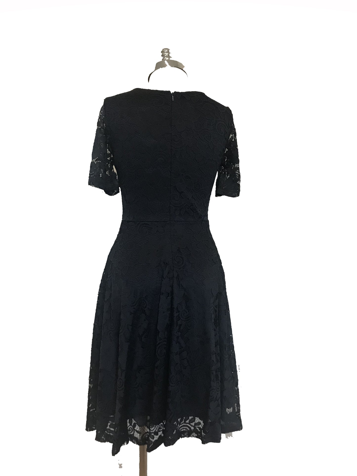 M11H- Navy Lace dress 32C/26W