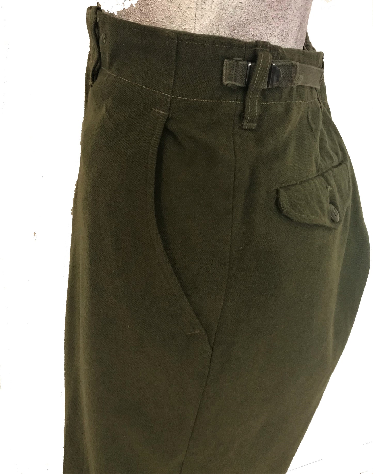 MP22-37- Green Field trousers