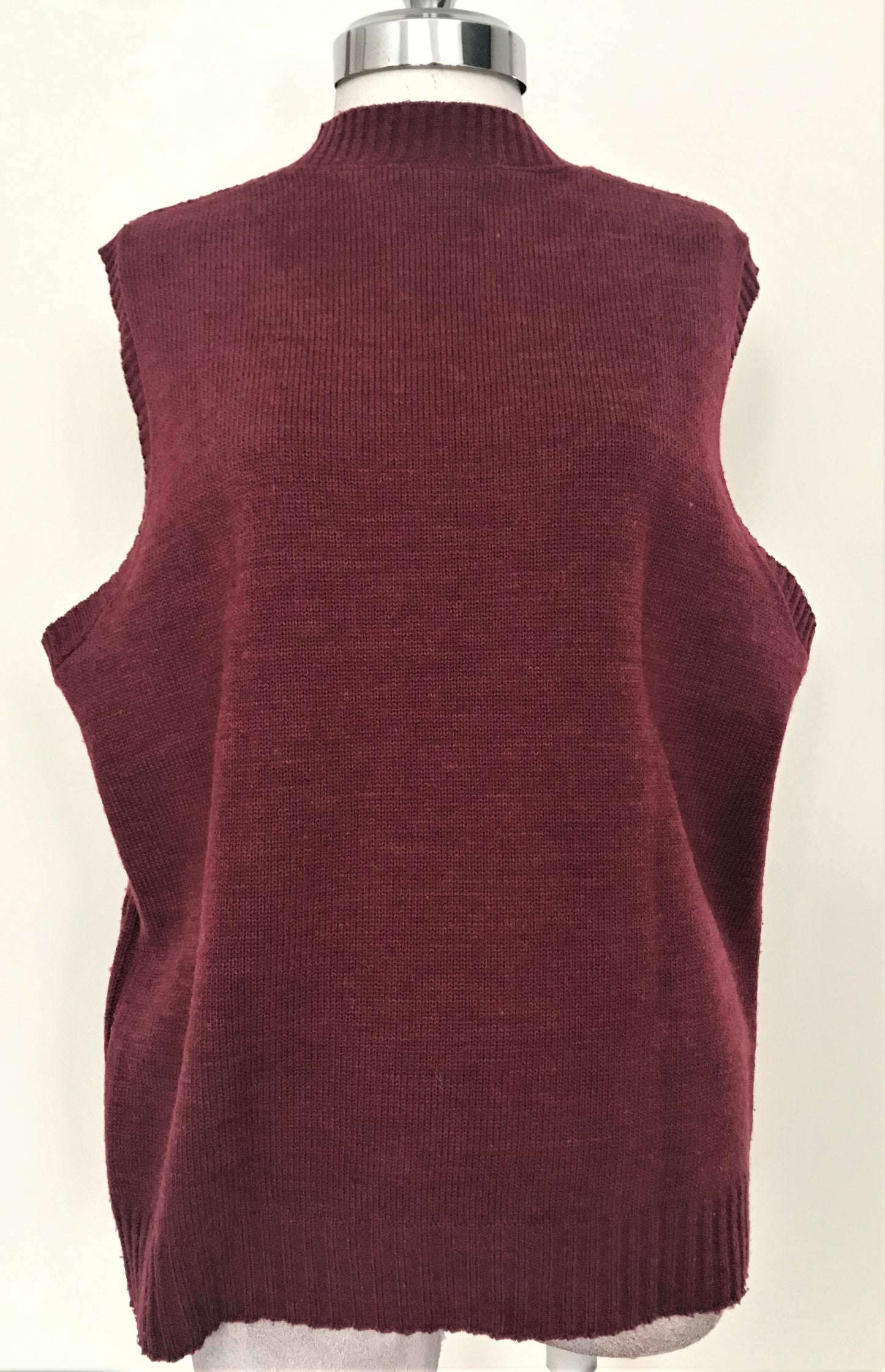 SV116- Wine cable vest 42C