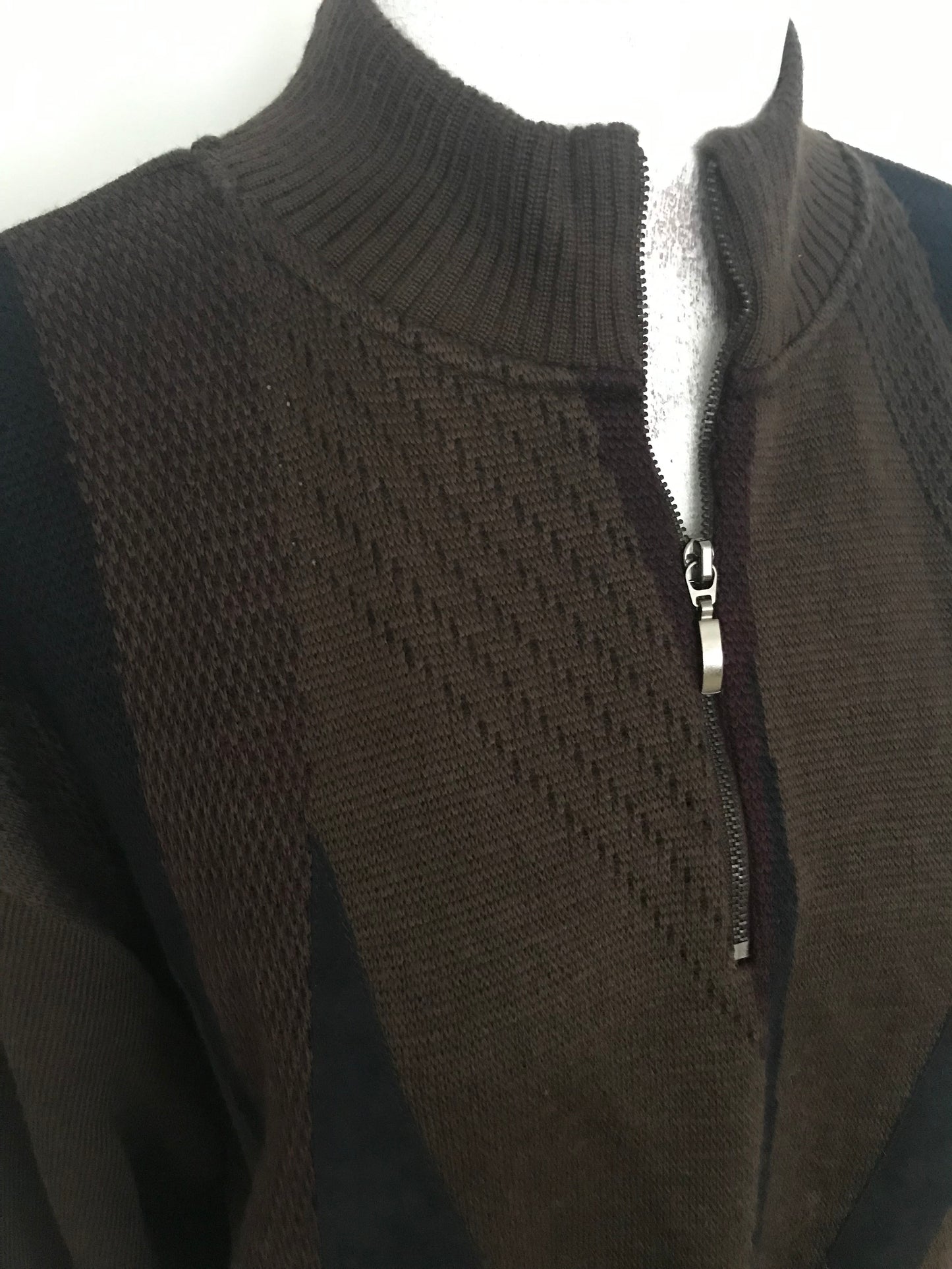 SW08-Brown half zip sweater 44C