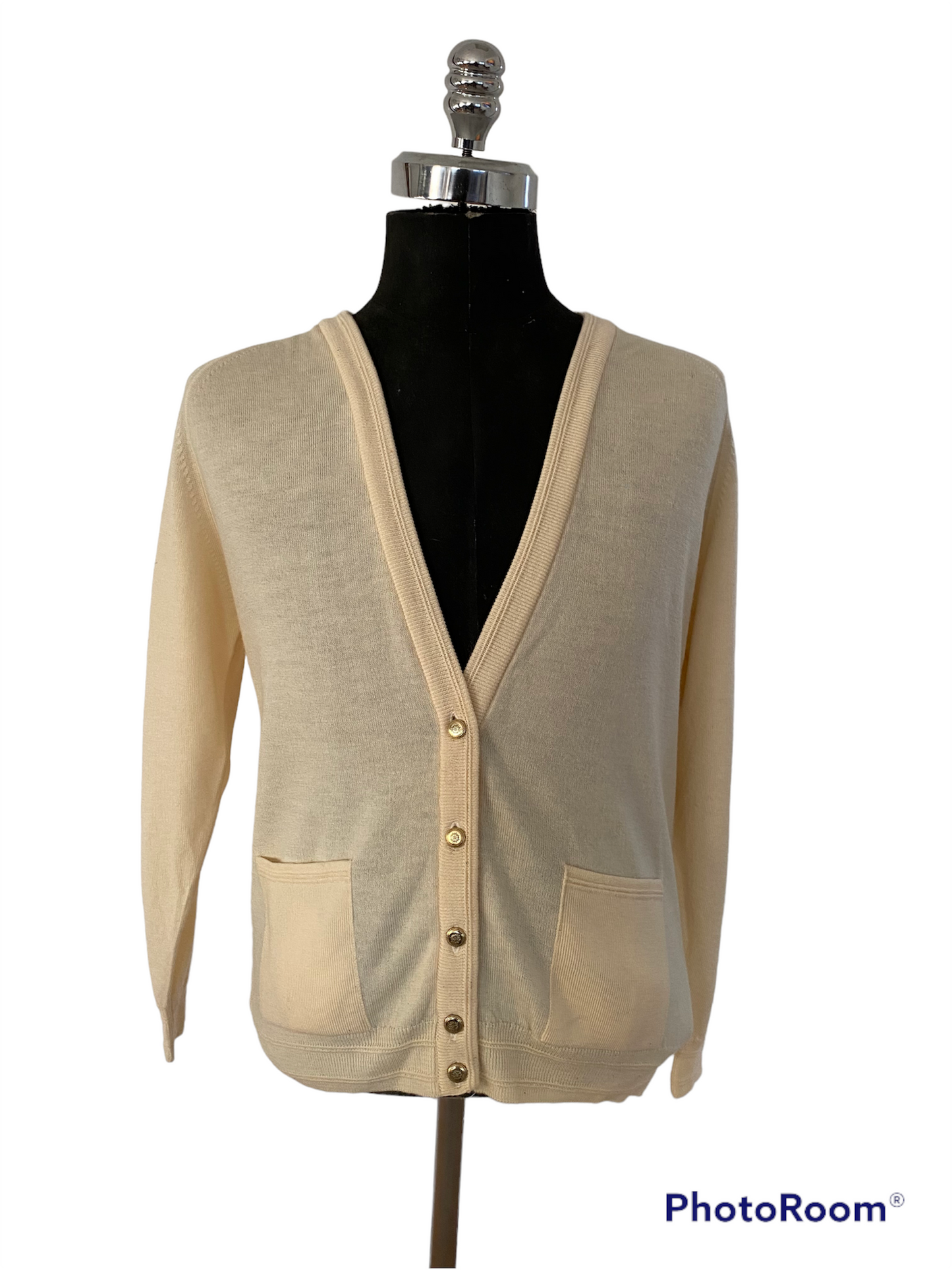 SC17-Cream V-cardigan 40C