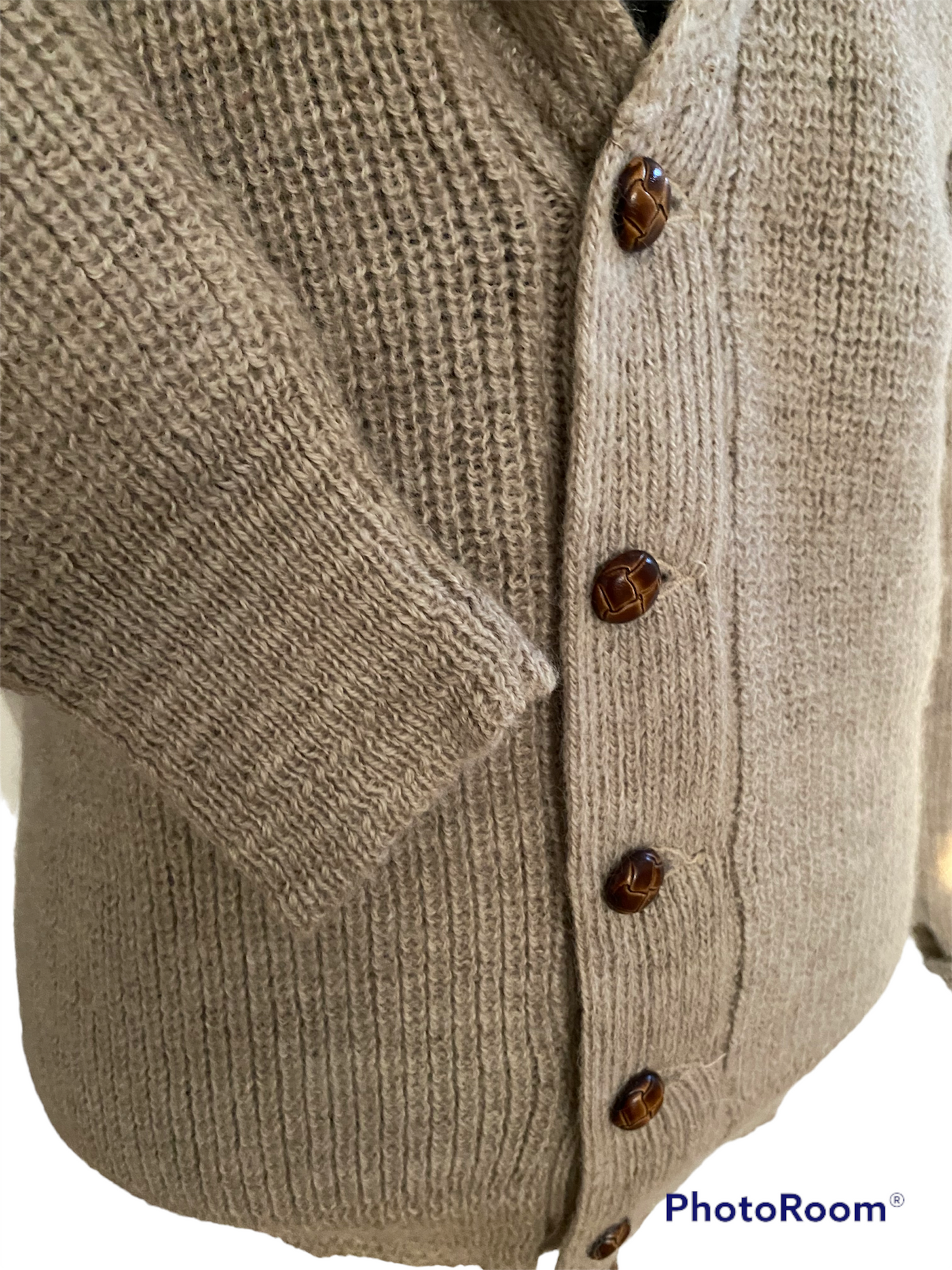 SC21- Beige wool cardigan 38C