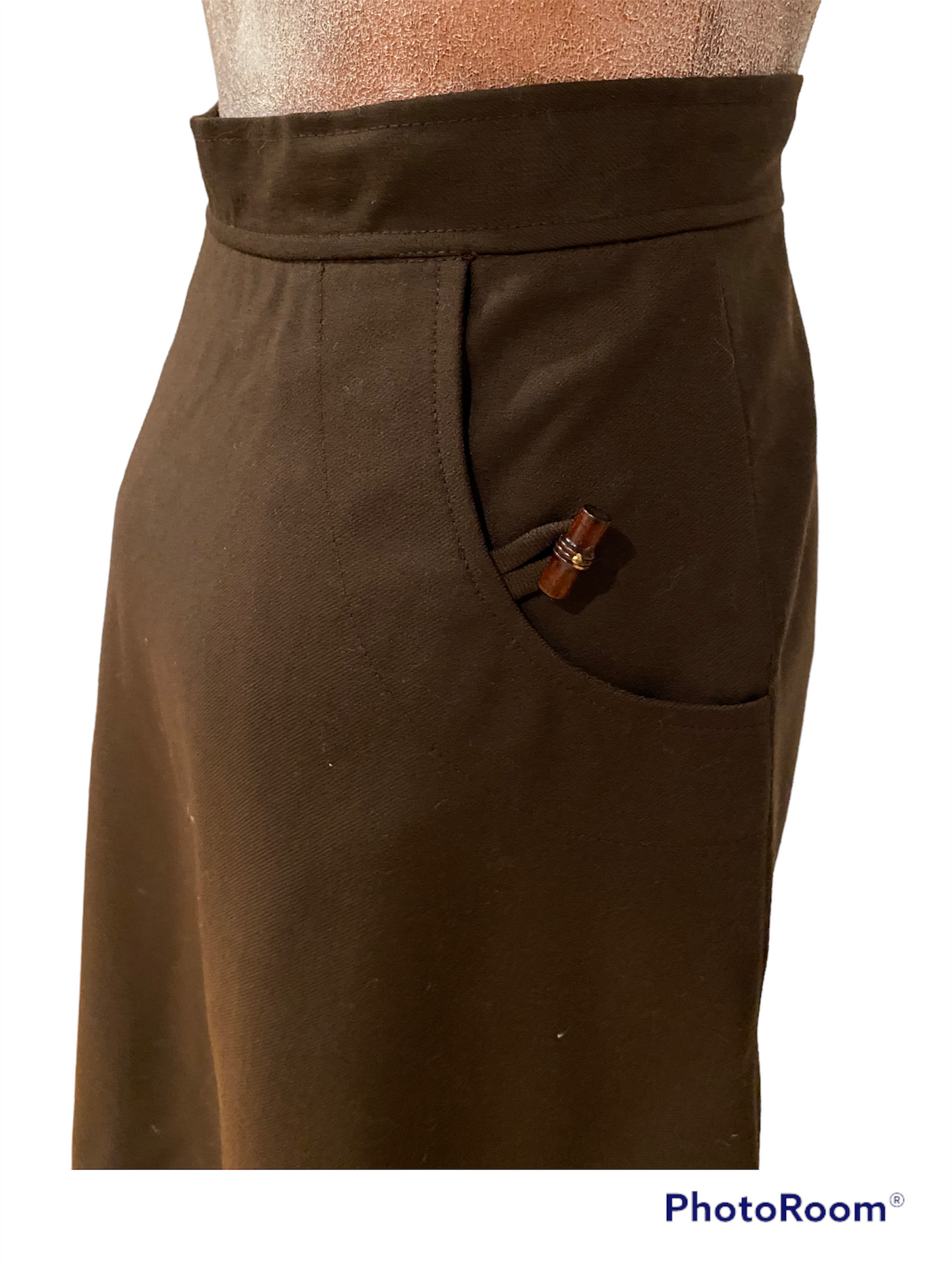 WS06- Brown skirt 26W