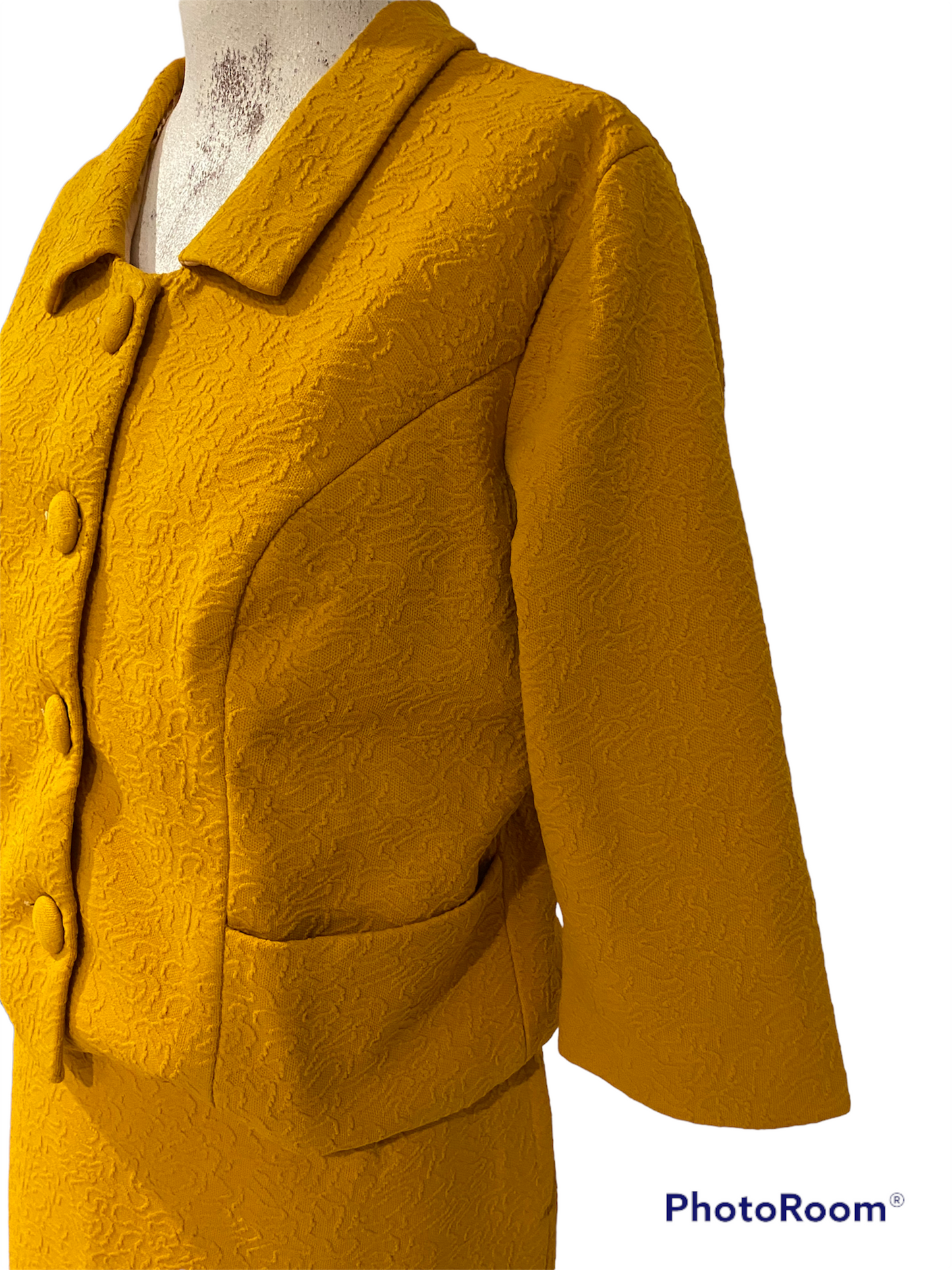 PC05H- Yellow unbeveled Blazer and skirt 40C/ 32W