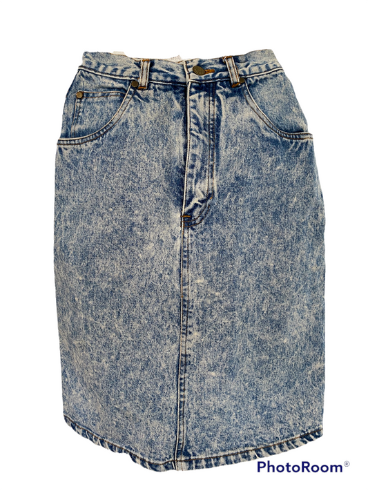 WS23- Acid wash denim skirt