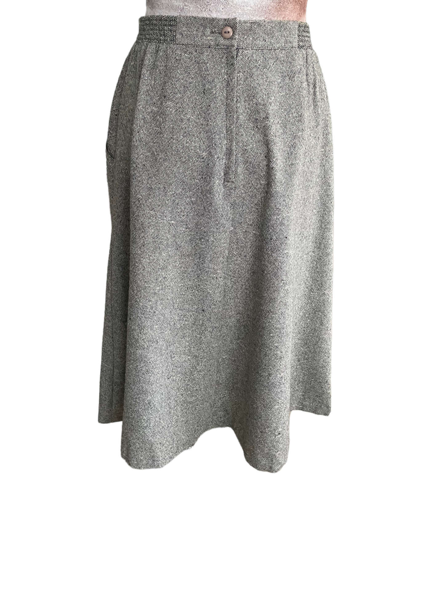 WS56- Grey tweed skirt 28W